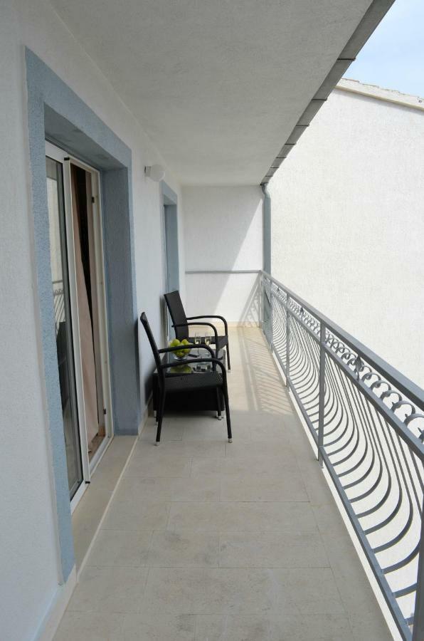 Bridge And Beach Apartments Trogir Kültér fotó